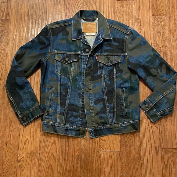 Levi’s camo jean jacket men’s size Medium - Picture 2 of 8